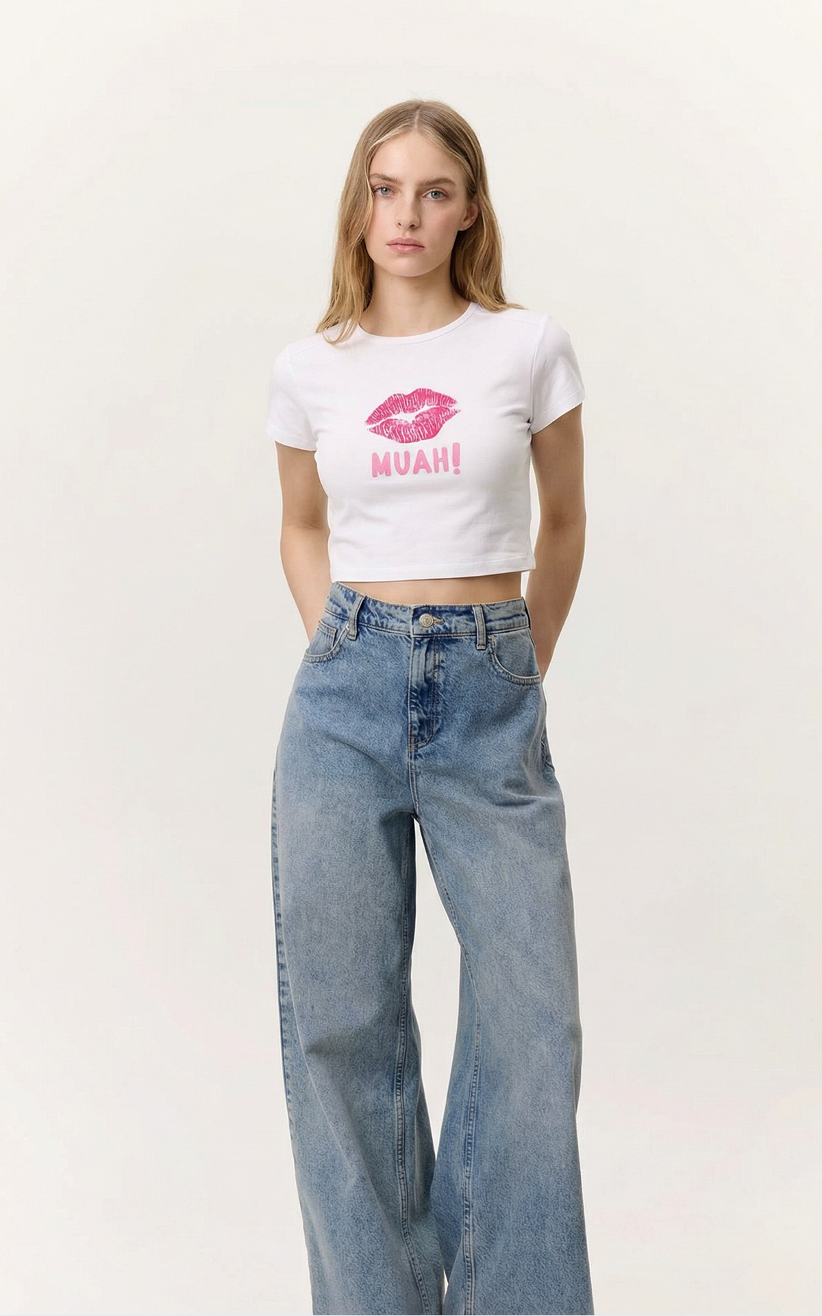 Muah! crop top